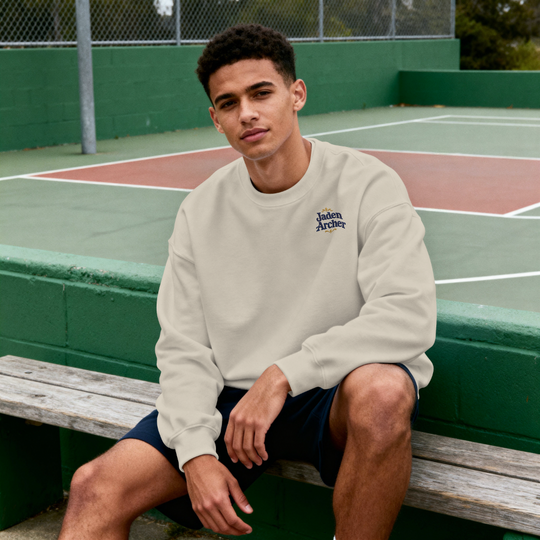 Embroidered Heavy Blend™ Crewneck Sweatshirt (Left chest) — Personalizable (M)